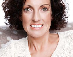MICHAELA MÜ.