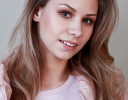 RENEÉ