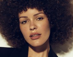 IZABELA