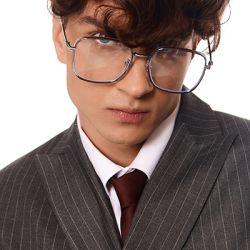 MAKSIM