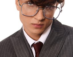 MAKSIM