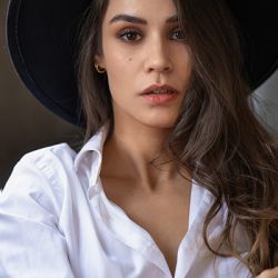 MICHELLE TI.