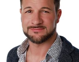 PHILIPP S.